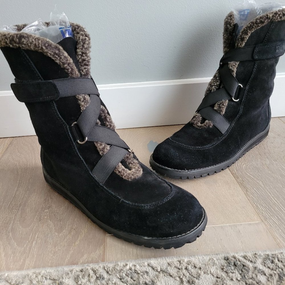 Stuart Weitzman Black Suede Boots Size  8
